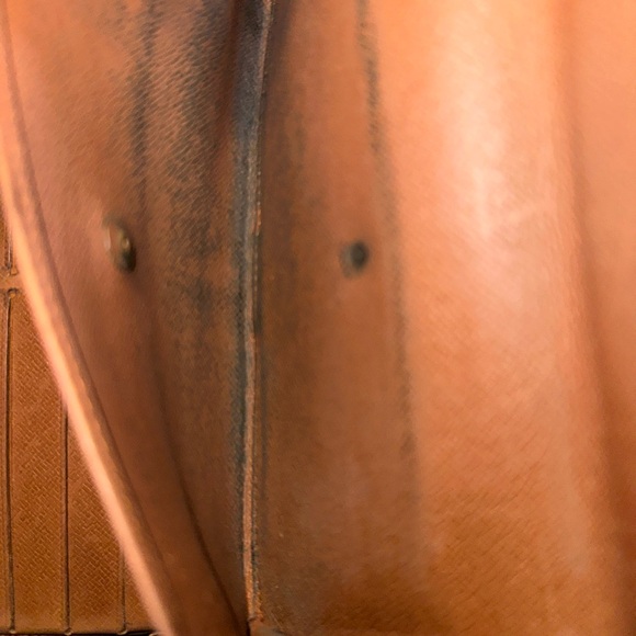 ✨ Louis Vuitton Monogram Long Wallet (Snap Closure) ✨ - Picture 7 of 12